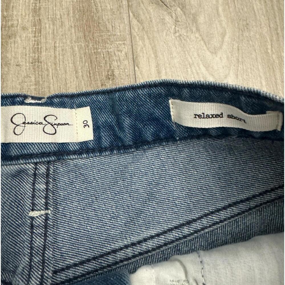Jessica Simpson Relaxed High Waisted Distressed Frayed Button Fly Shorts Size 30 - Picture 3 of 6